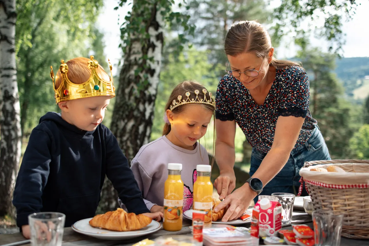 Frokost i eventyrgrenda